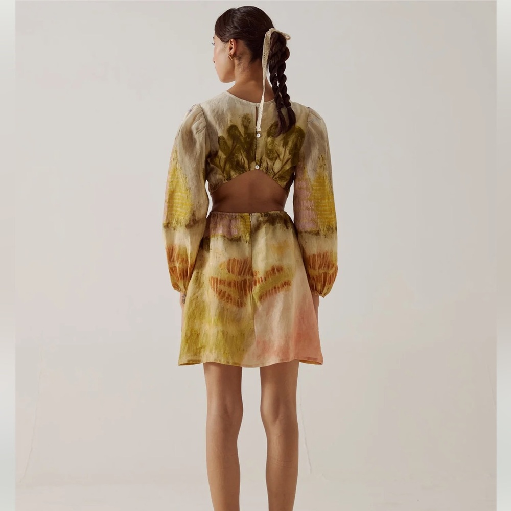Elegant Long Sleeve Multicolor Dress - Picture 2 of 2
